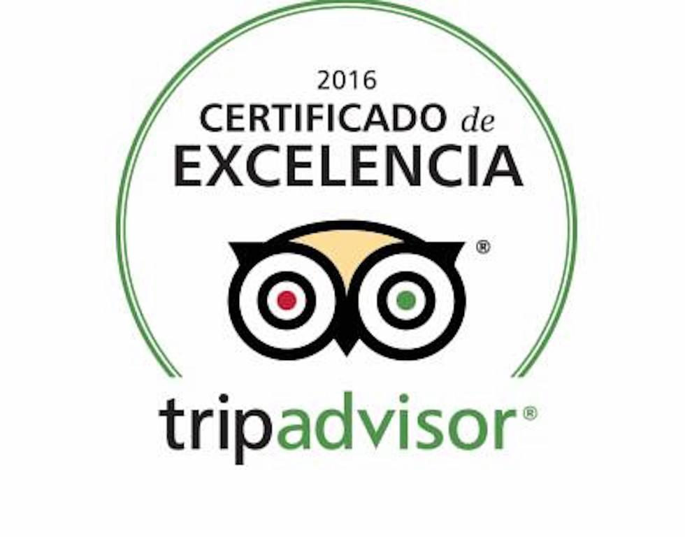 Refugio Ecobox Andino Villa Las Trancas Luaran gambar